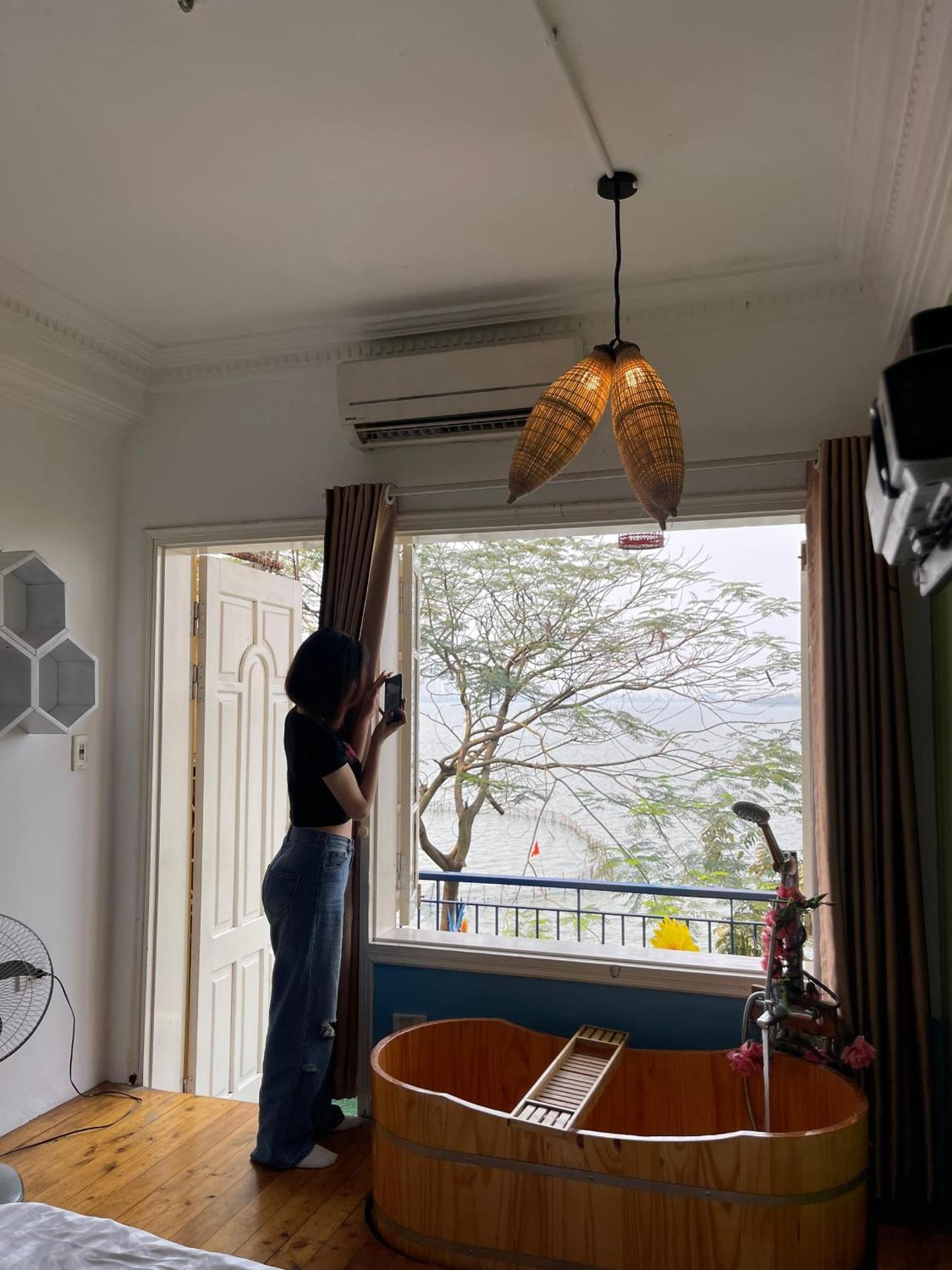 Zoomhome Ho Tay Khách sạn